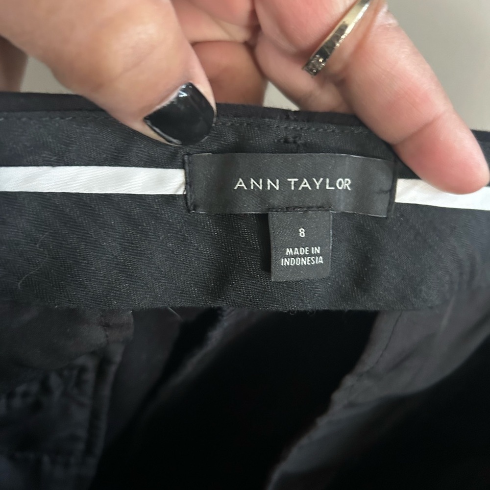 Ann Taylor Pants - black casual office/career ankle length - Picture 9 of 13